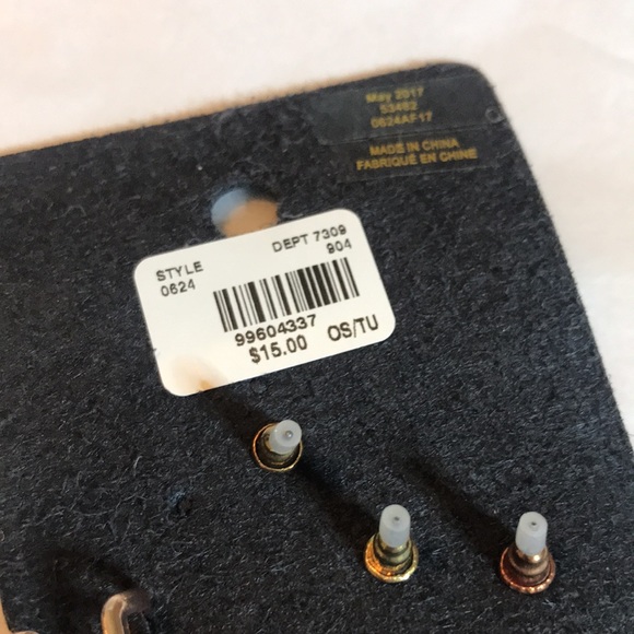 AEROPOSTALE JEWELRY LOT NEW ON CARDS - Picture 8 of 9